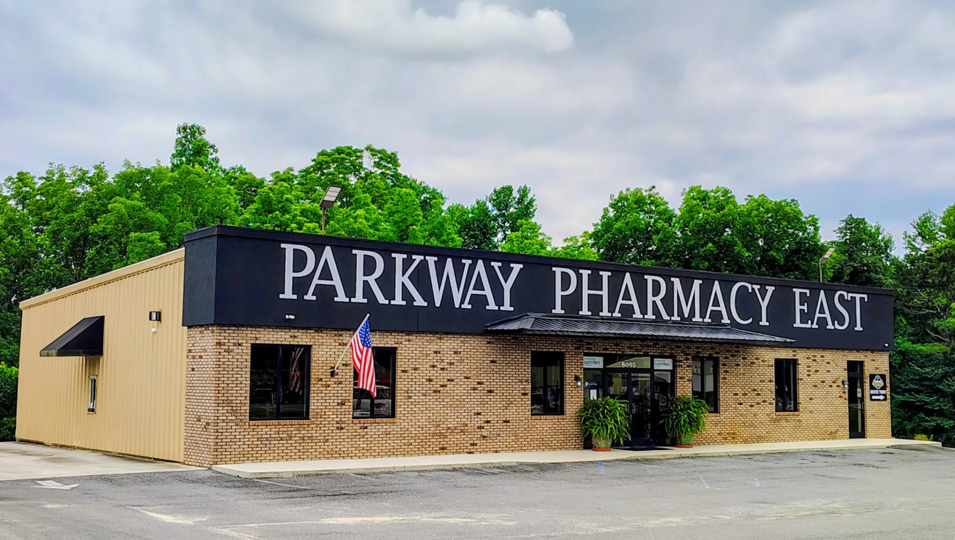 Parkway East retail floor with supplements, OTC medicine, and Alabama gifts