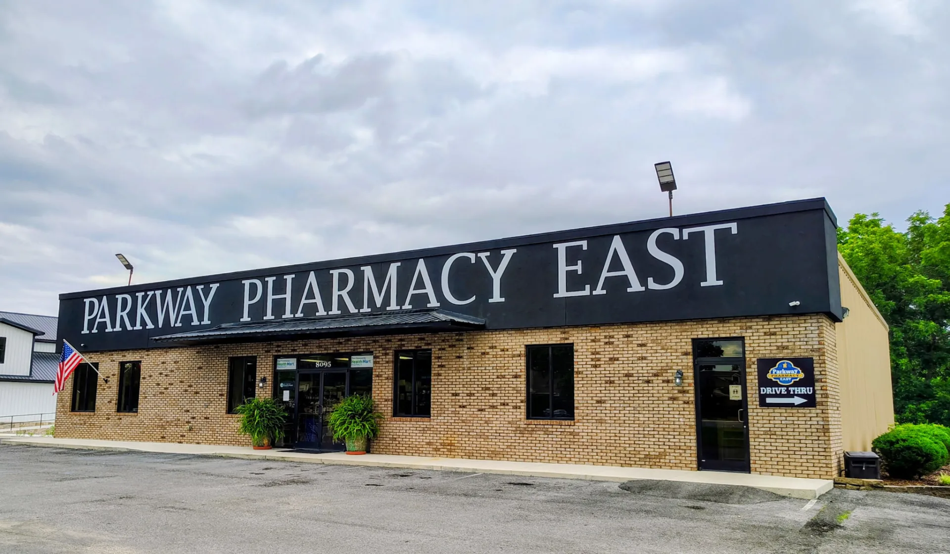 Parkway Pharmacy East storefront on Hwy 69 in Guntersville